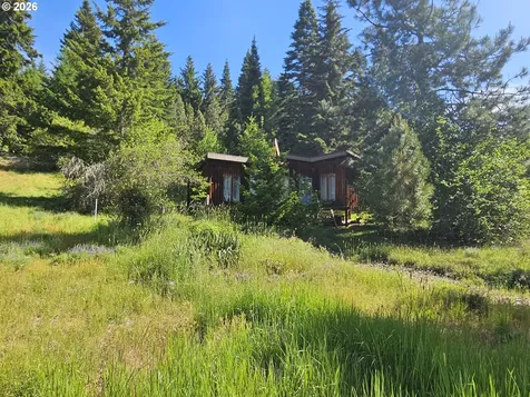 983 Snowden Road White Salmon WA 98672