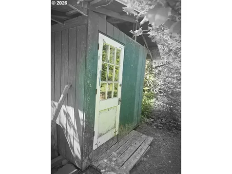 983 Snowden Road White Salmon WA 98672