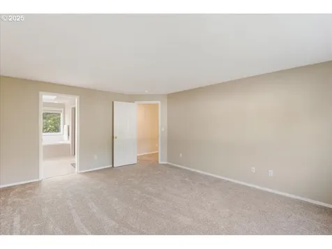 17005 SE 27th Street Vancouver WA 98683