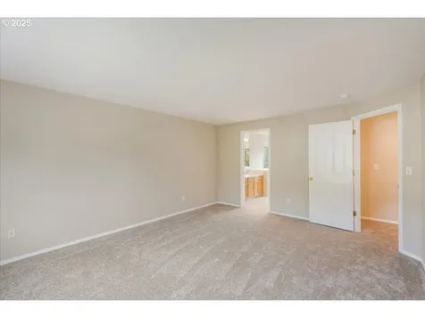 17005 SE 27th Street Vancouver WA 98683