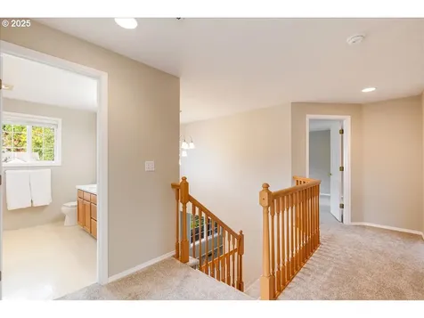 17005 SE 27th Street Vancouver WA 98683