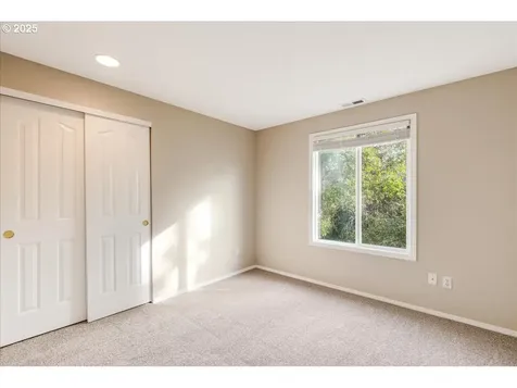 17005 SE 27th Street Vancouver WA 98683