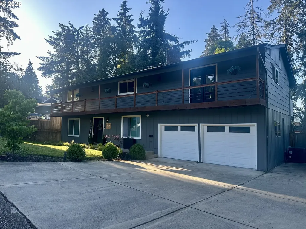 6974 Glacier Drive Springfield OR 97478