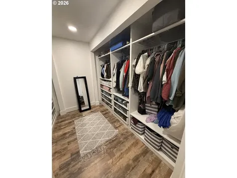 6974 Glacier Drive Springfield OR 97478