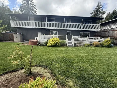 6974 Glacier Drive Springfield OR 97478