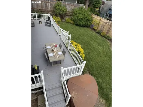 6974 Glacier Drive Springfield OR 97478