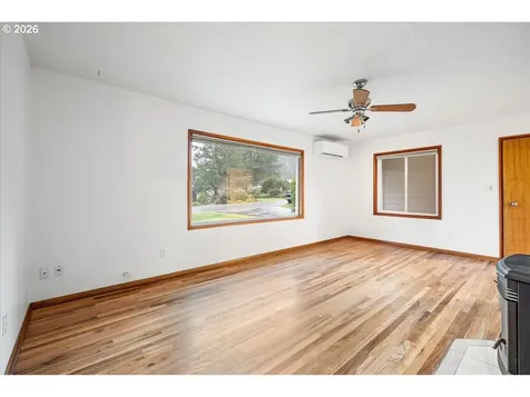 45777 SW Maple Lane Gaston OR 97119