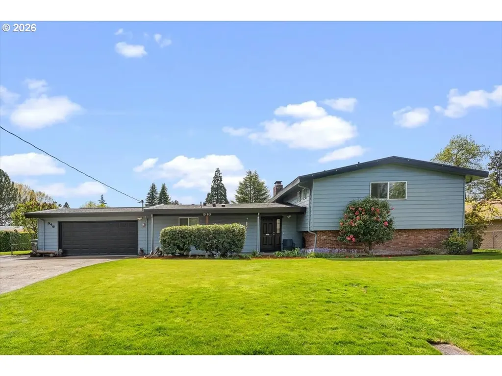 948 NE Queens Lane Hillsboro OR 97124