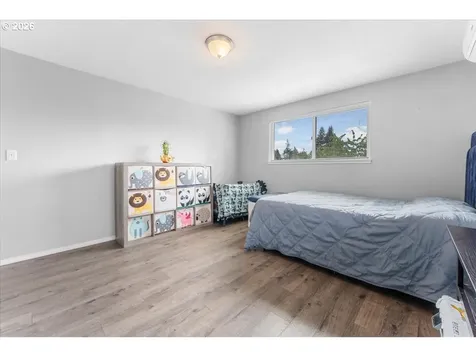948 NE Queens Lane Hillsboro OR 97124