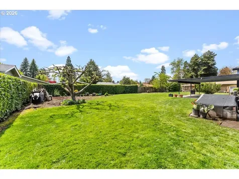 948 NE Queens Lane Hillsboro OR 97124