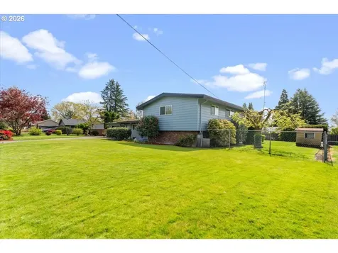 948 NE Queens Lane Hillsboro OR 97124