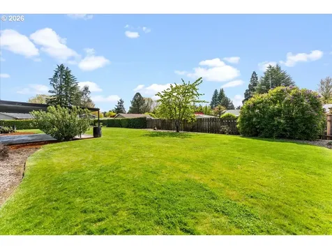 948 NE Queens Lane Hillsboro OR 97124