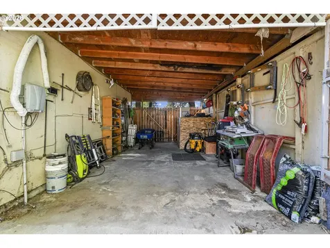 19726 SW Oak Street Beaverton OR 97078