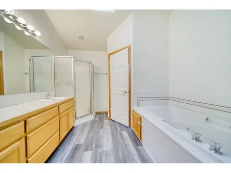 34672 Cascade Street St. Helens OR 97051
