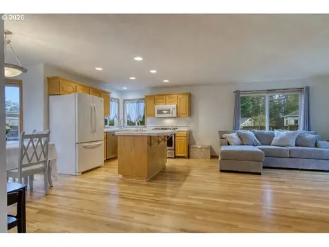 34672 Cascade Street St. Helens OR 97051