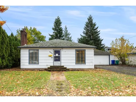 8730 NE Davis Street Portland OR 97220