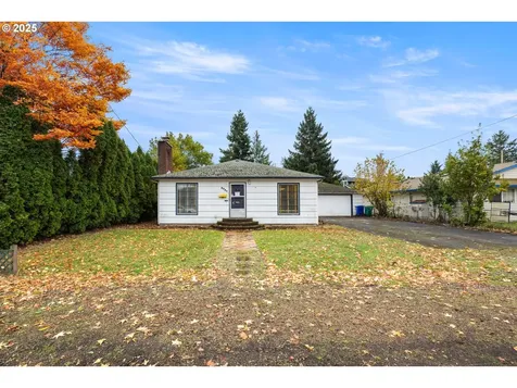 8730 NE Davis Street Portland OR 97220