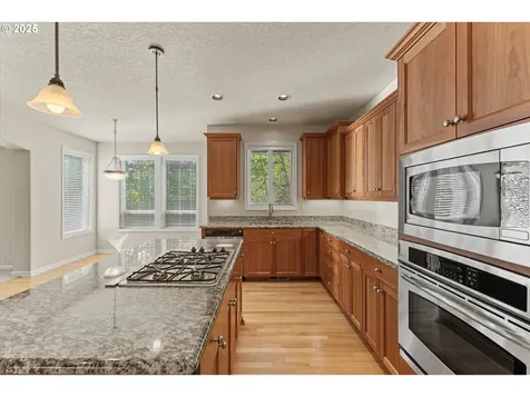 559 NW Cambray Place Beaverton OR 97006