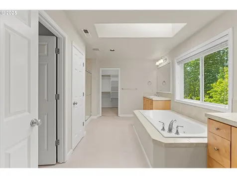 559 NW Cambray Place Beaverton OR 97006