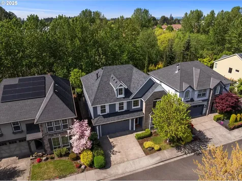 559 NW Cambray Place Beaverton OR 97006