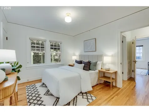 2014 SE 59th Avenue Portland OR 97215