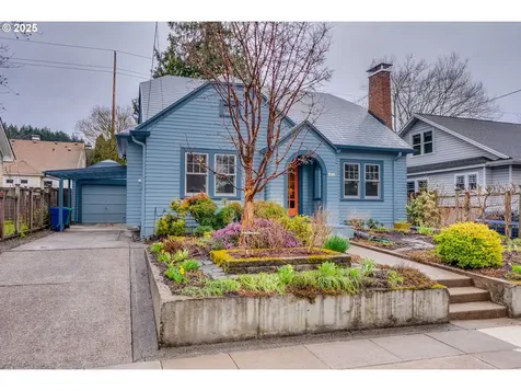 2014 SE 59th Avenue Portland OR 97215