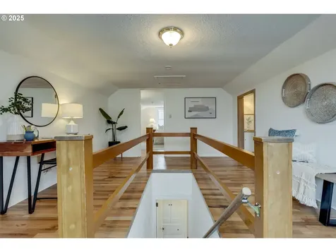 2014 SE 59th Avenue Portland OR 97215