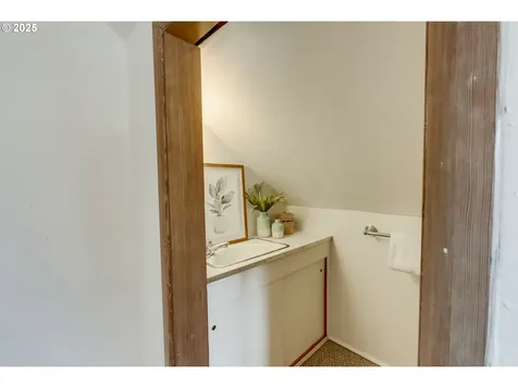 2014 SE 59th Avenue Portland OR 97215