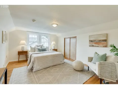 2014 SE 59th Avenue Portland OR 97215