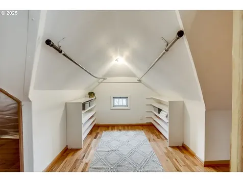 2014 SE 59th Avenue Portland OR 97215
