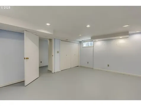 2014 SE 59th Avenue Portland OR 97215