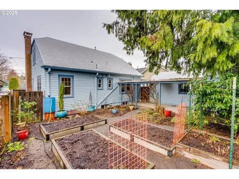 2014 SE 59th Avenue Portland OR 97215