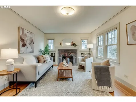 2014 SE 59th Avenue Portland OR 97215