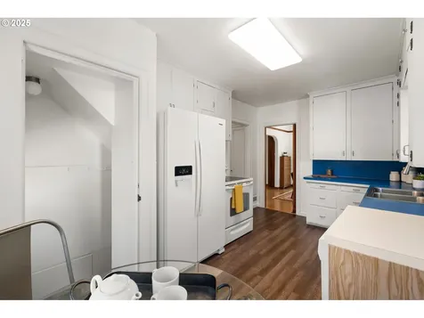 14629 NE Halsey Street Portland OR 97230