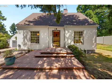 14629 NE Halsey Street Portland OR 97230