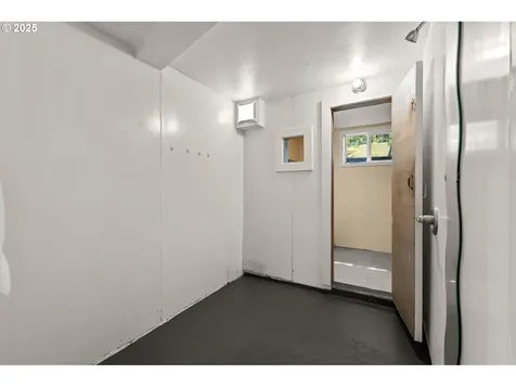 14629 NE Halsey Street Portland OR 97230