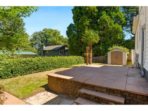 14629 NE Halsey Street Portland OR 97230