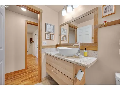 201 Shirley Street Molalla OR 97038