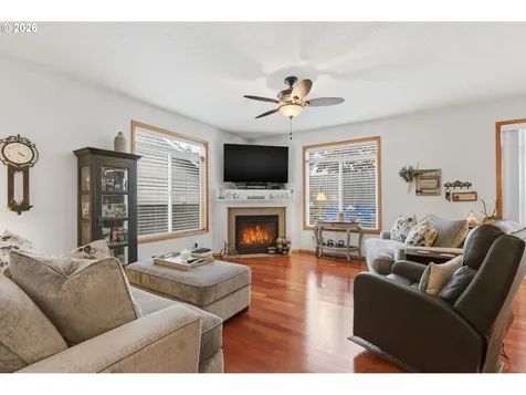 38791 Sawyer Street Sandy OR 97055
