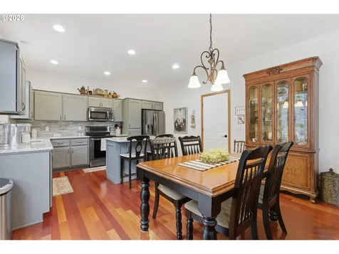 38791 Sawyer Street Sandy OR 97055