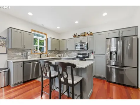 38791 Sawyer Street Sandy OR 97055