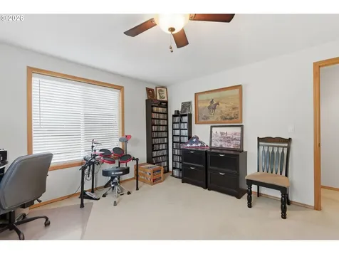 38791 Sawyer Street Sandy OR 97055