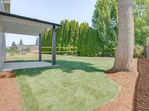 2205 NW 69th Street Vancouver WA 98660