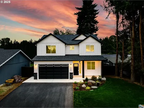 2205 NW 69th Street Vancouver WA 98660