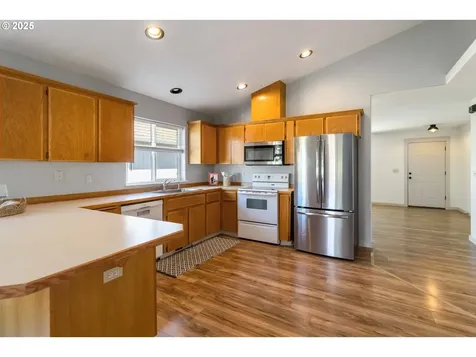 1870 Island Drive Longview WA 98632