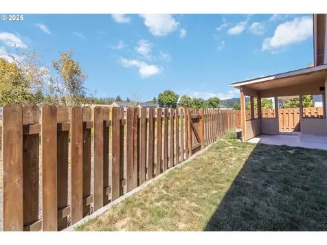 1870 Island Drive Longview WA 98632