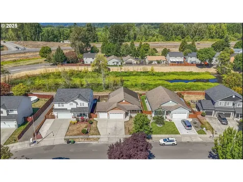 1870 Island Drive Longview WA 98632