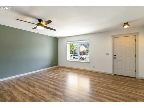 1870 Island Drive Longview WA 98632