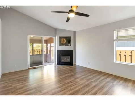 1870 Island Drive Longview WA 98632