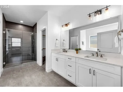 2928 S Harper Valley Way Ridgefield WA 98642